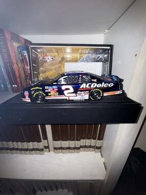 Kevin Harvick #2 AC Delco 2000 Chevrolet Monte Carlo 1:24 Scale RCCA Elite Dieca